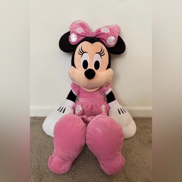 DISNEY Minnie 36” (3FT) Plush Toy - Picture 2 of 8
